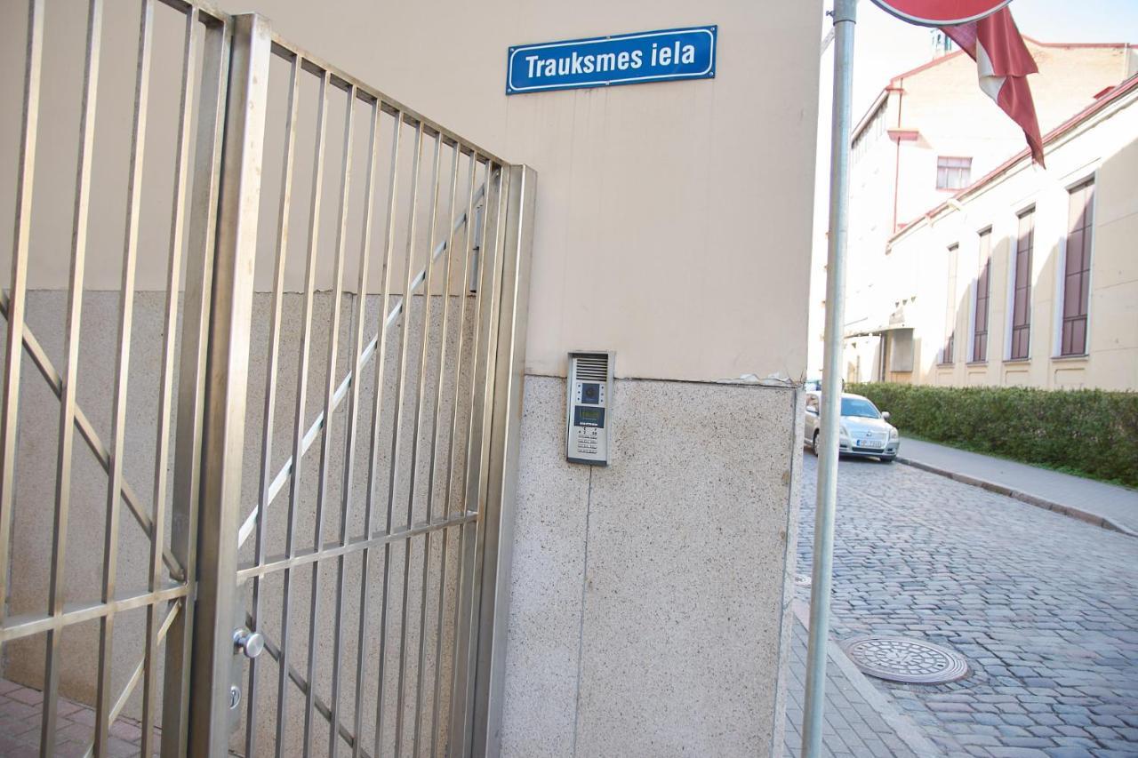 Studio Apartment In The Heart Of Riga Old Town エクステリア 写真